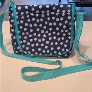 Thirty-one over the shoulder lunch bag